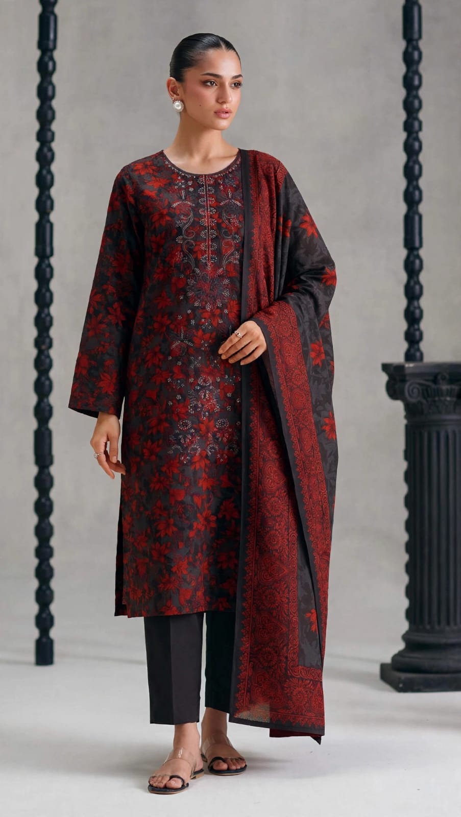 Emroz Dhanak Embroidered 3-Piece Suit